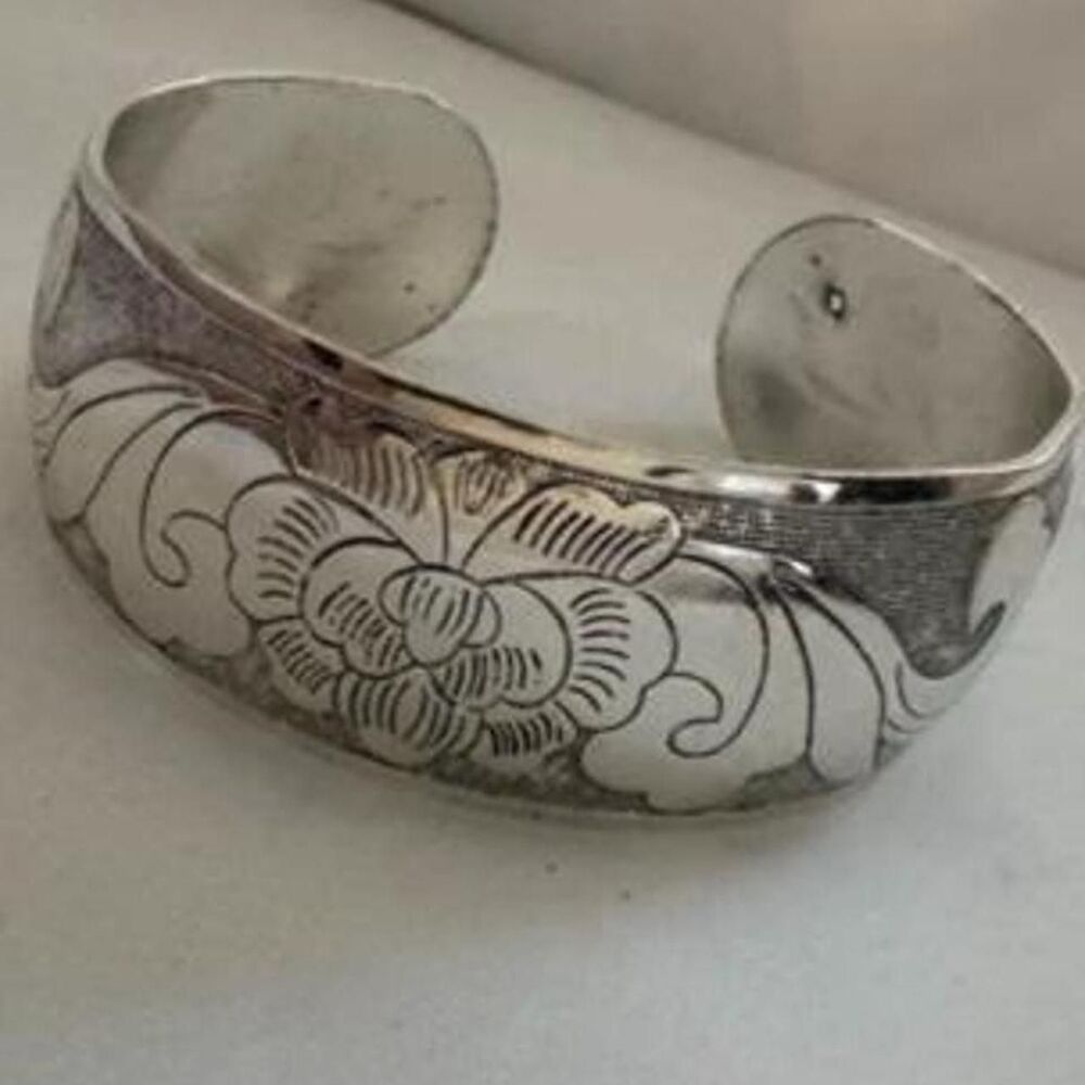 antique style silver plated lotus adjustable cuff bracelet